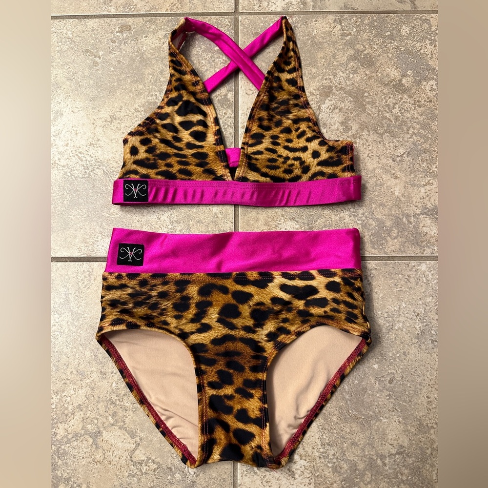 Kandi Kouture Girls Dance Top & Briefs Set Fuchsia & Leopard sz CL 7/8